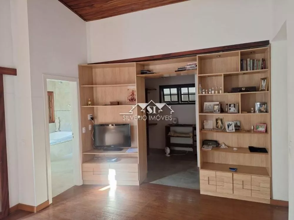 Casa, 3 quartos, 300 m² - Foto 16