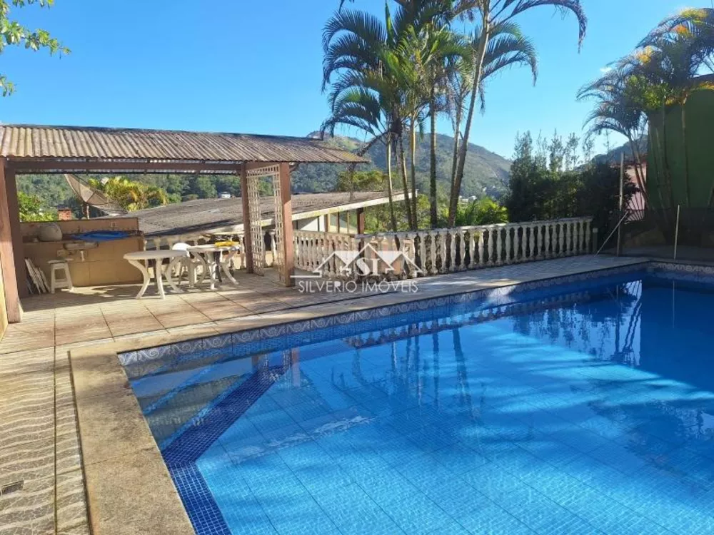 Casa, 3 quartos, 300 m² - Foto 1