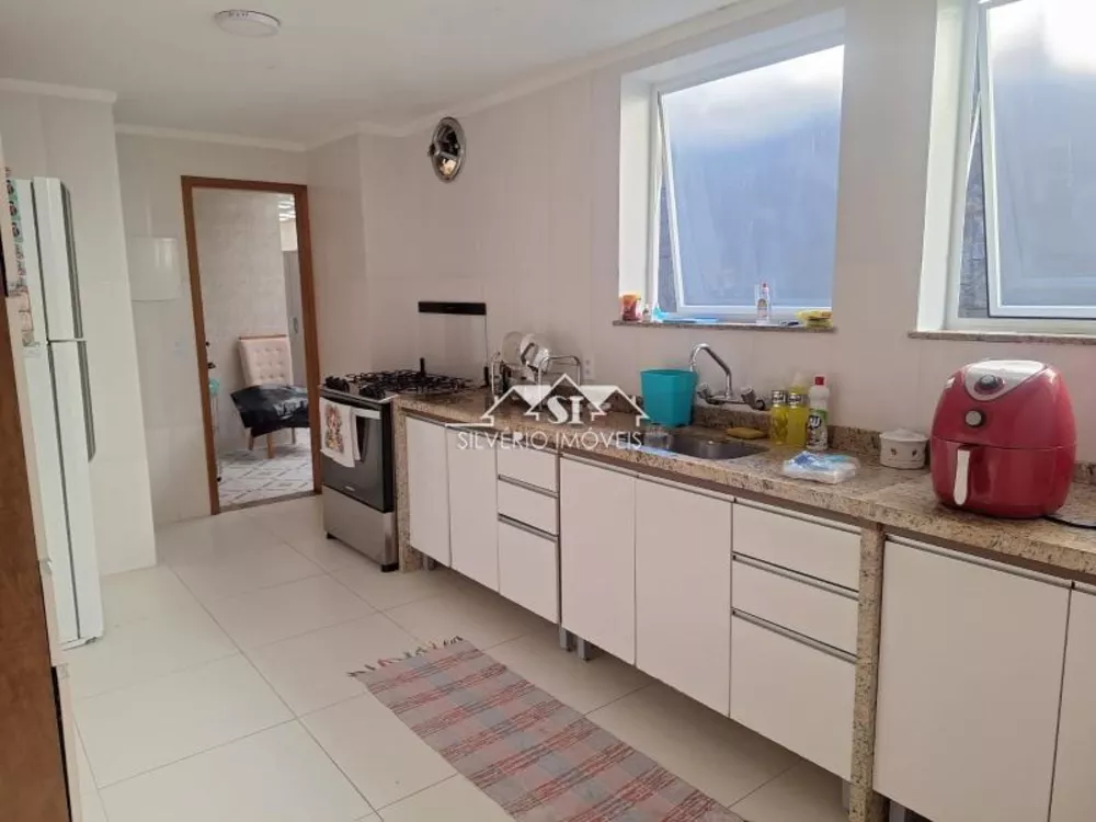 Casa, 3 quartos, 300 m² - Foto 19