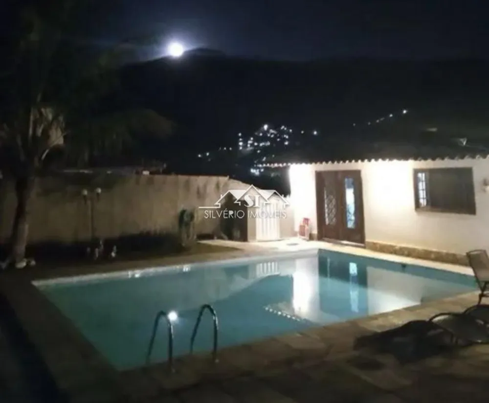 Casa, 3 quartos, 214 m² - Foto 4