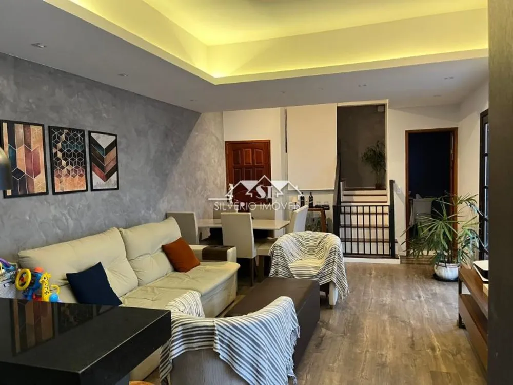 Casa, 3 quartos, 172 m² - Foto 1