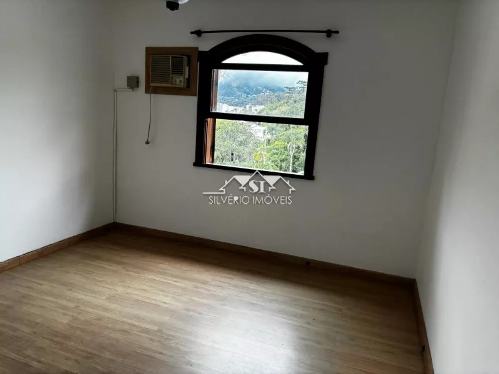 Casa, 4 quartos, 189 m² - Foto 3