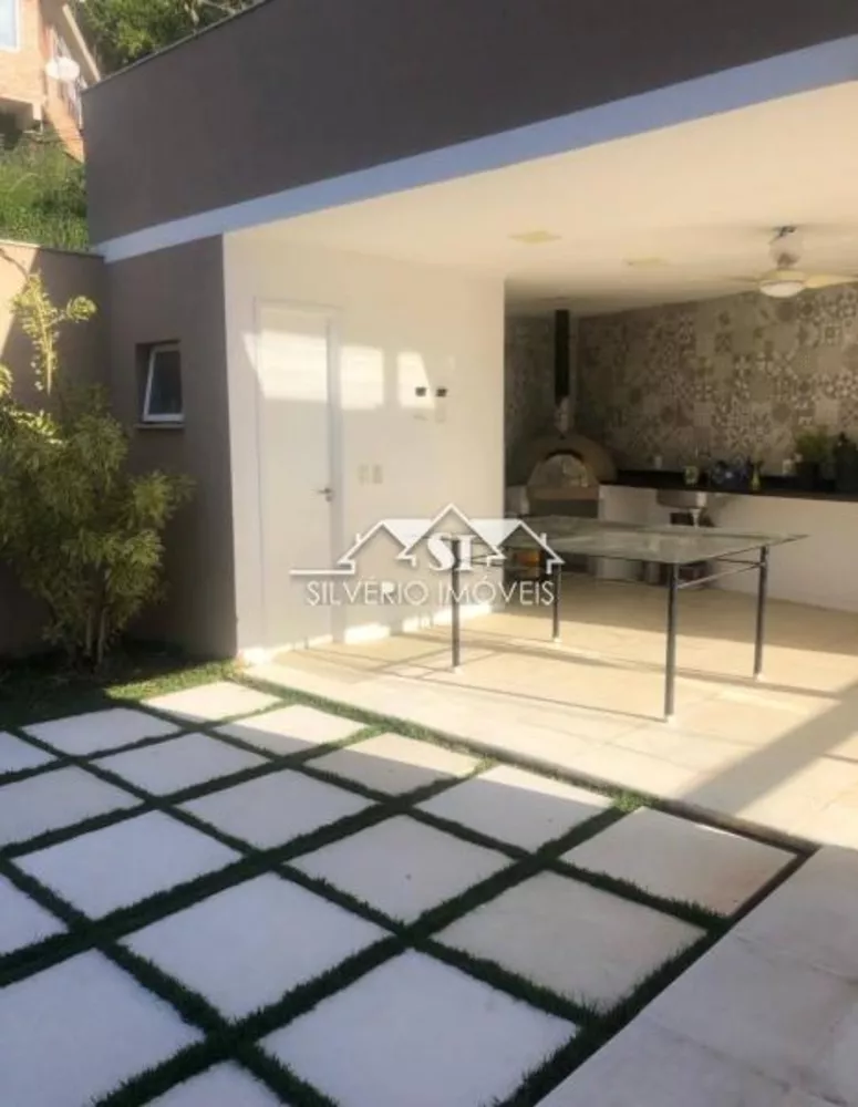 Casa, 5 quartos, 240 m² - Foto 2