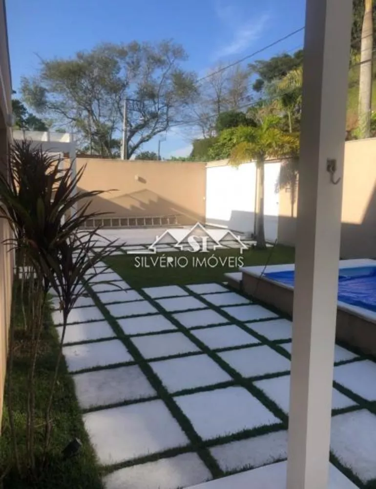 Casa, 5 quartos, 240 m² - Foto 4