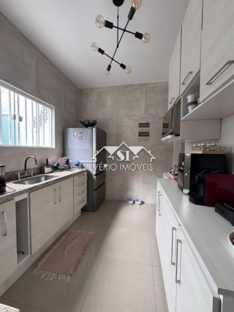Casa, 3 quartos, 163 m² - Foto 1