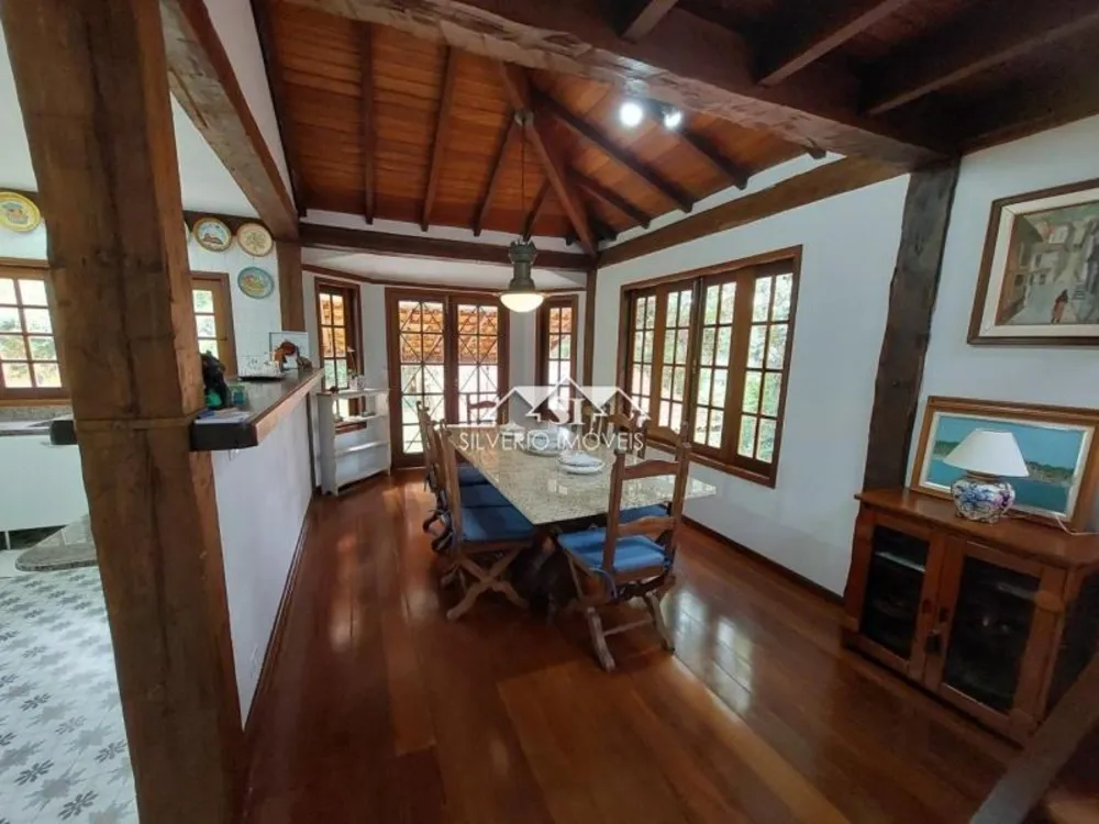 Casa, 3 quartos, 240 m² - Foto 2