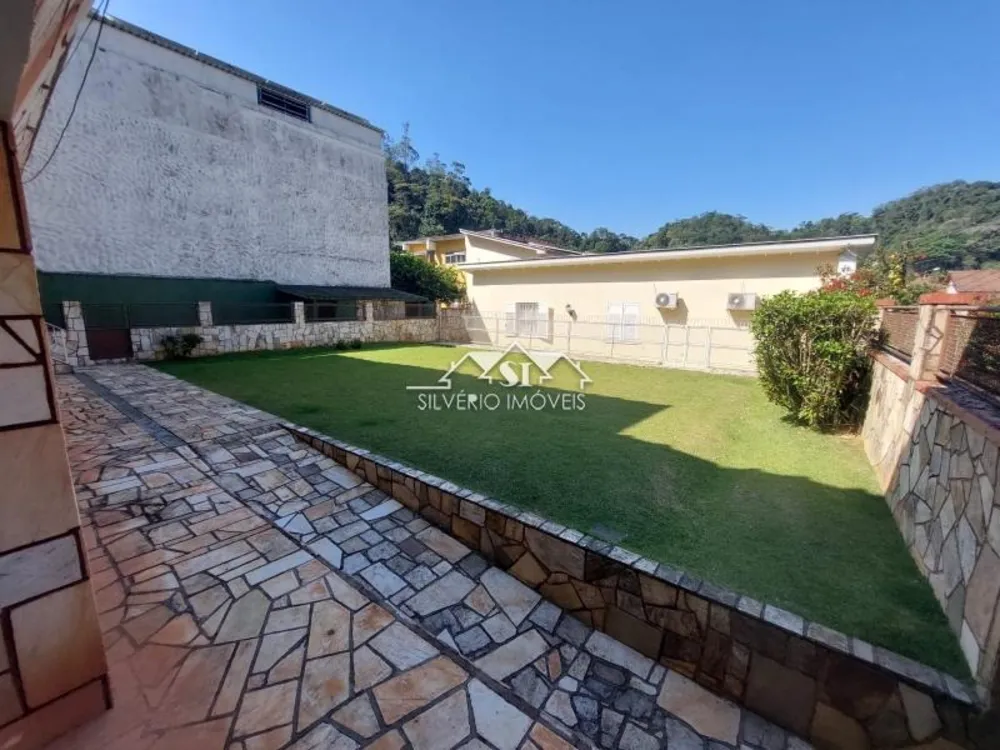Casa, 4 quartos, 306 m² - Foto 3