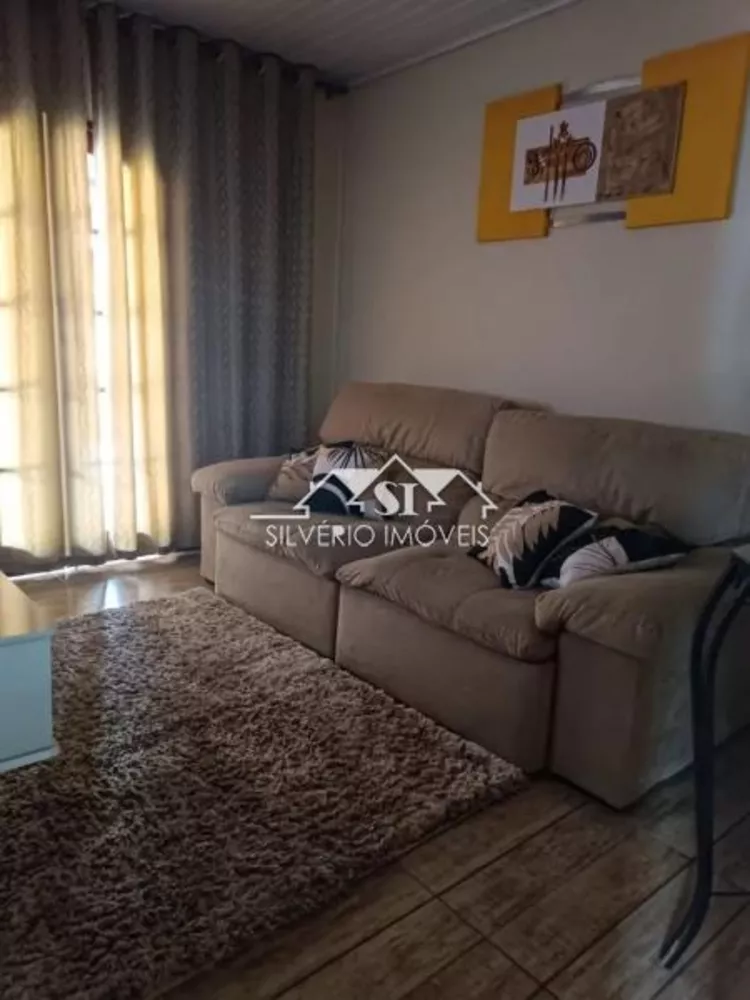 Casa, 6 quartos, 110 m² - Foto 1