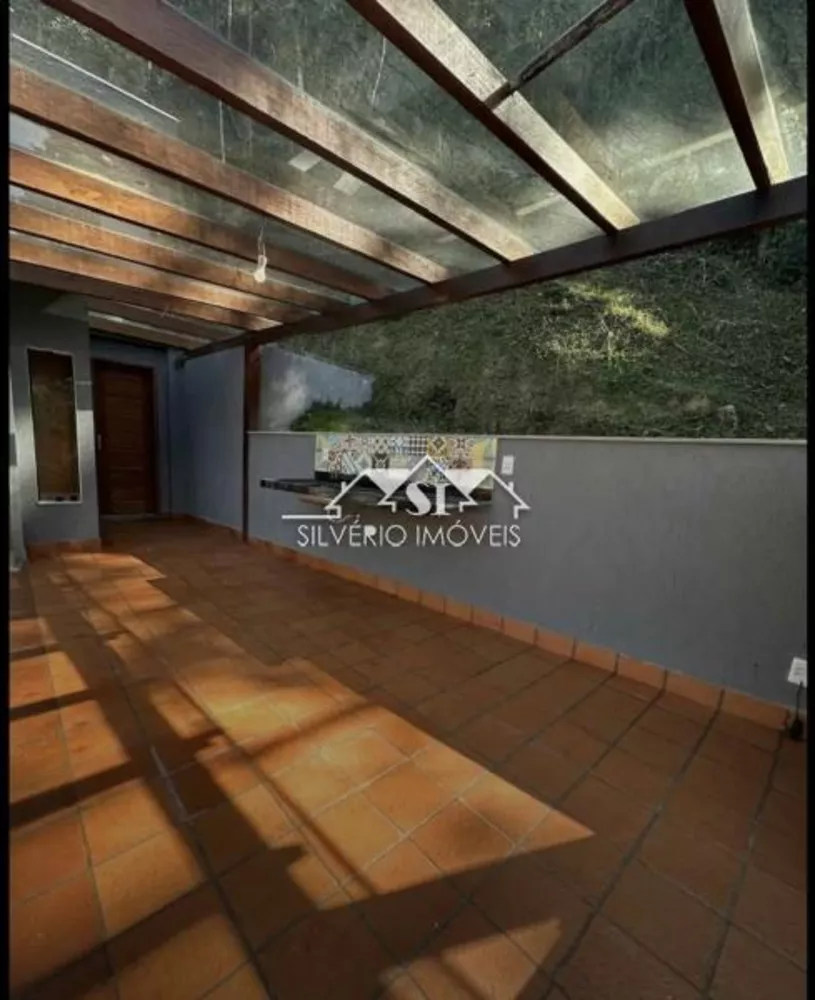 Casa, 5 quartos, 300 m² - Foto 1