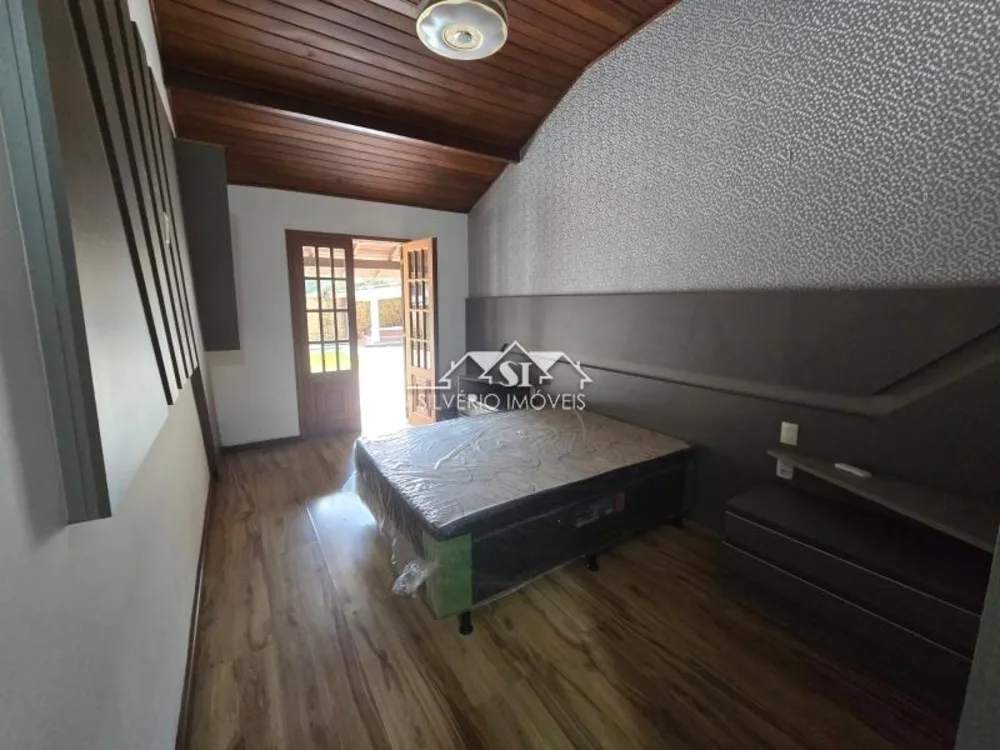 Casa, 3 quartos, 250 m² - Foto 16