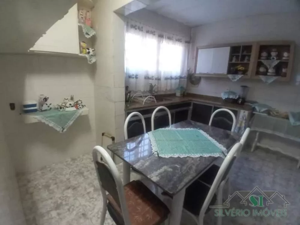 Casa, 3 quartos, 165 m² - Foto 5