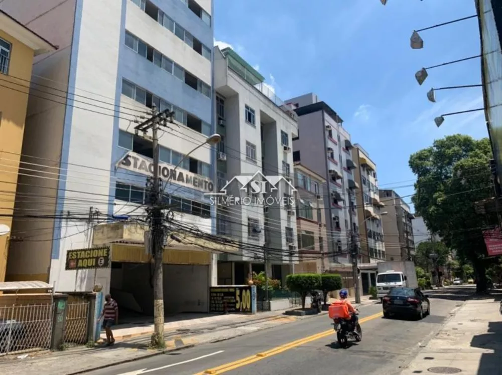 Prédio Inteiro, 7495 m² - Foto 1
