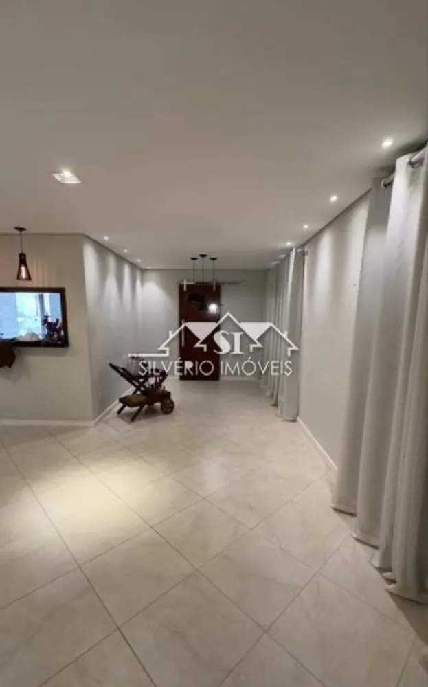 Sítio, 8 quartos, 8000 m² - Foto 11