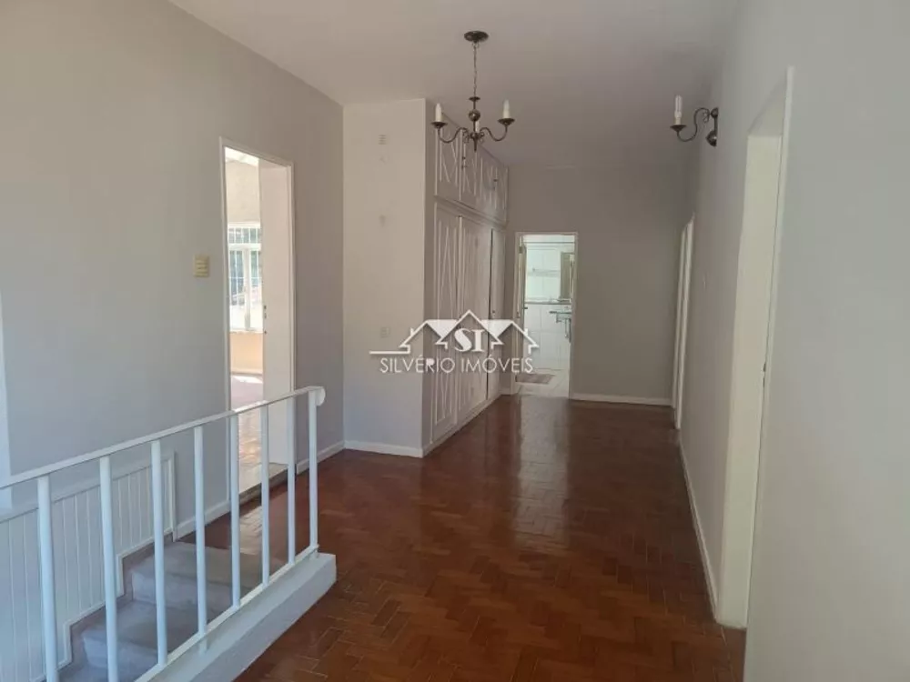 Casa, 4 quartos, 350 m² - Foto 13