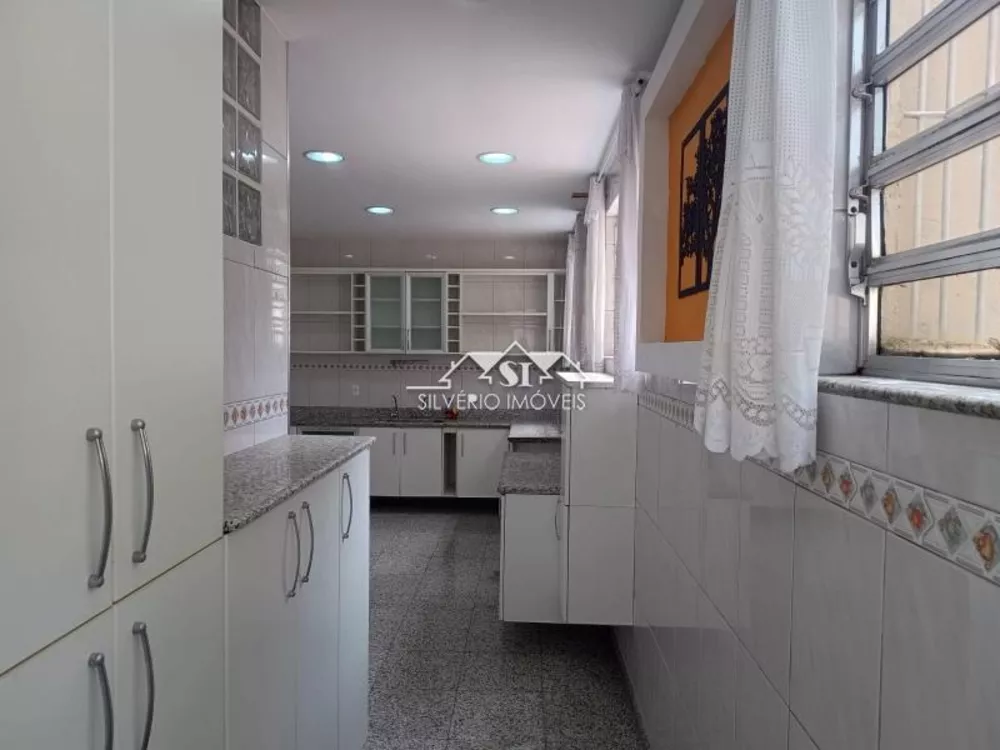 Casa, 4 quartos, 350 m² - Foto 21