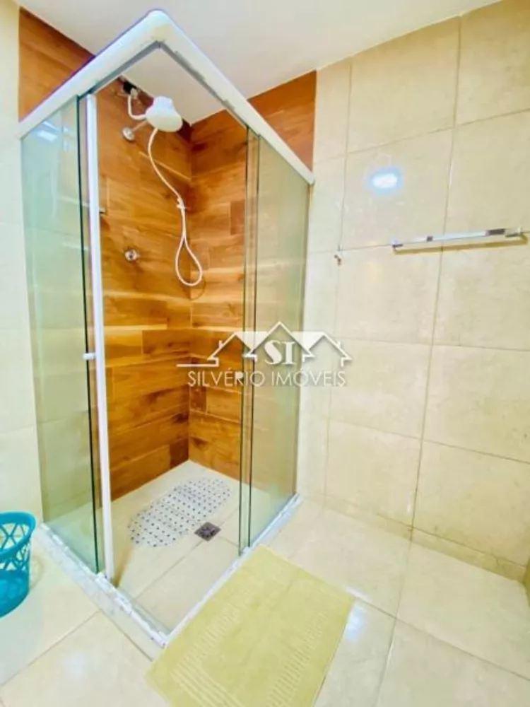 Casa, 5 quartos, 258 m² - Foto 1