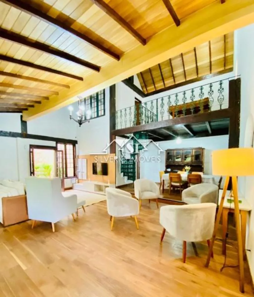 Casa, 5 quartos, 258 m² - Foto 11