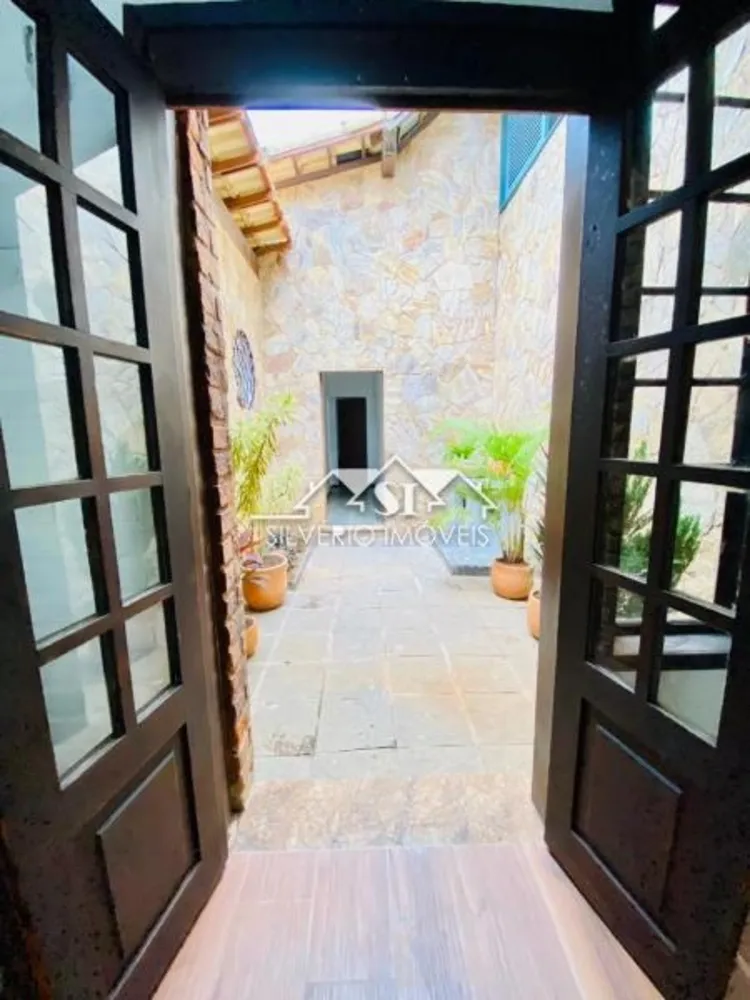 Casa, 5 quartos, 258 m² - Foto 17
