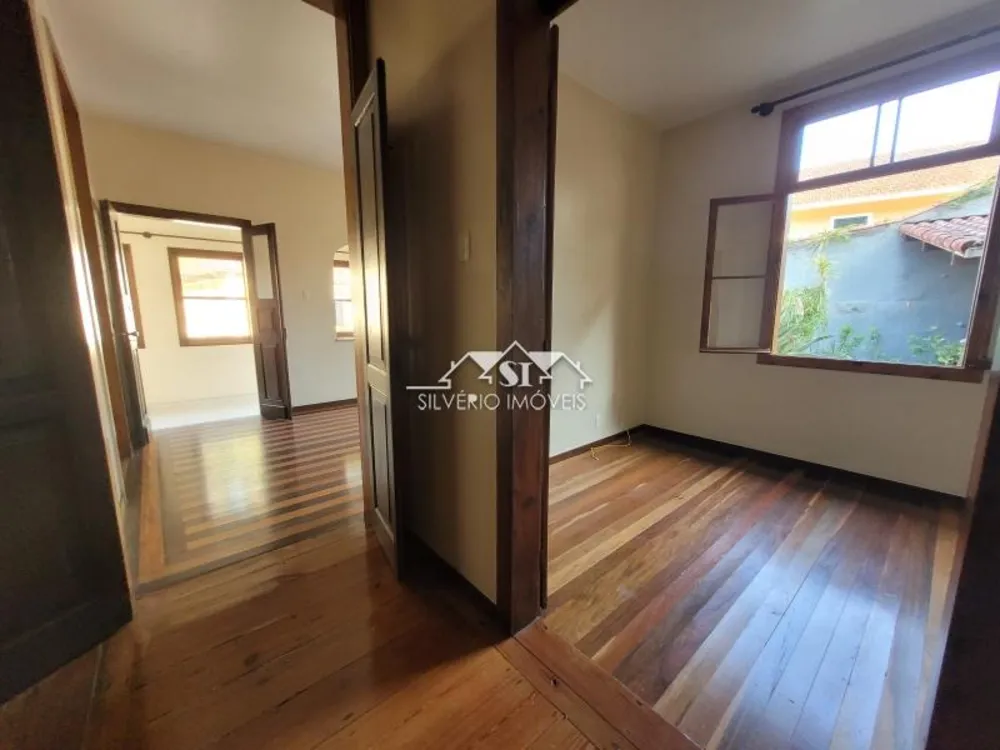 Casa, 7 quartos, 260 m² - Foto 23