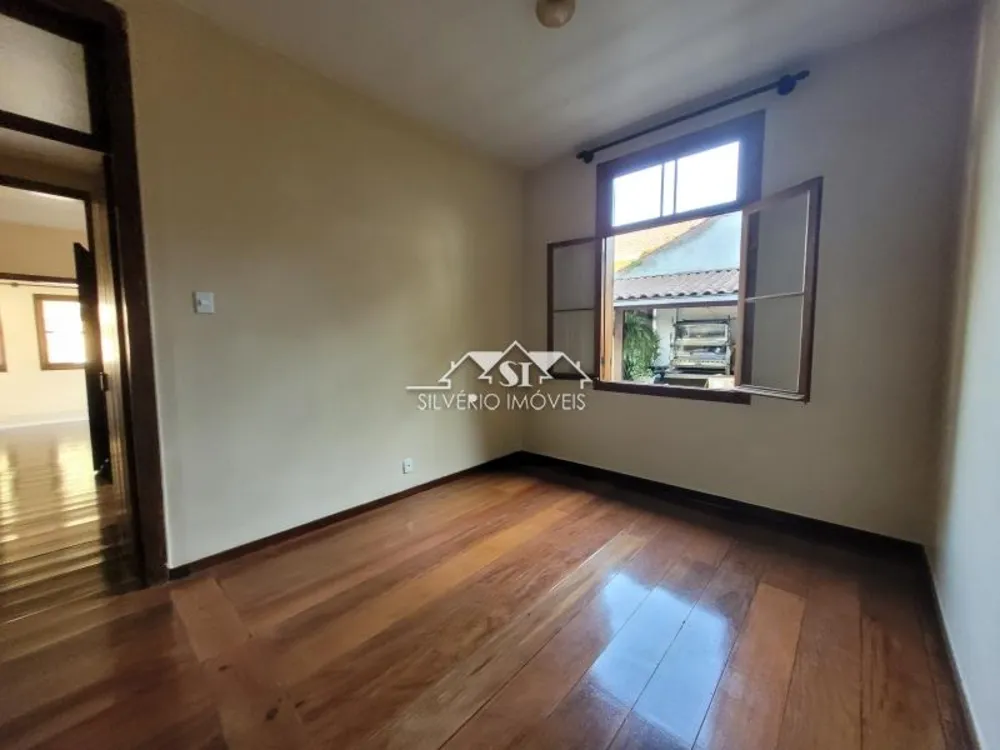 Casa, 7 quartos, 260 m² - Foto 22