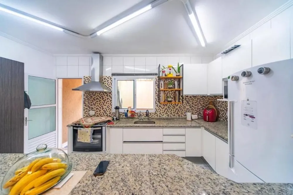 Sobrado, 5 quartos, 298 m² - Foto 3