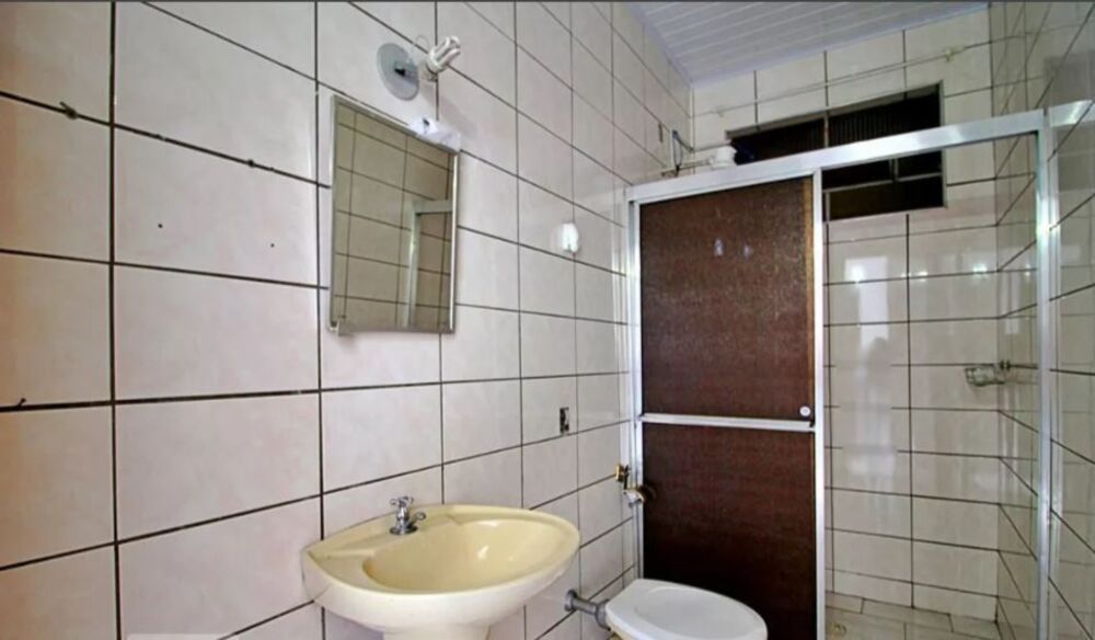 Casa à venda e aluguel com 3 quartos, 150m² - Foto 4