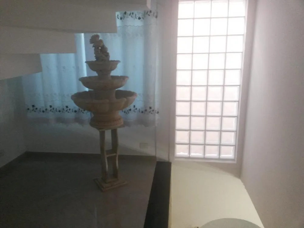 Sobrado, 3 quartos, 290 m² - Foto 2