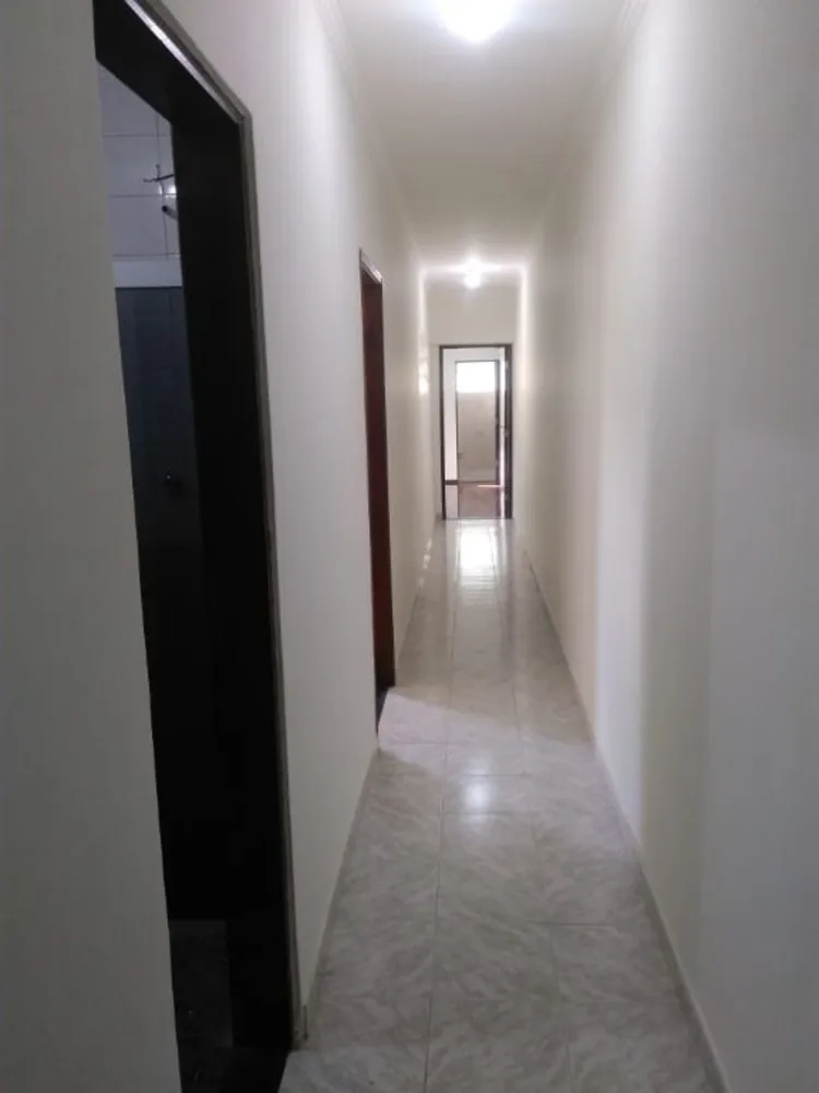 Casa, 2 quartos, 204 m² - Foto 4