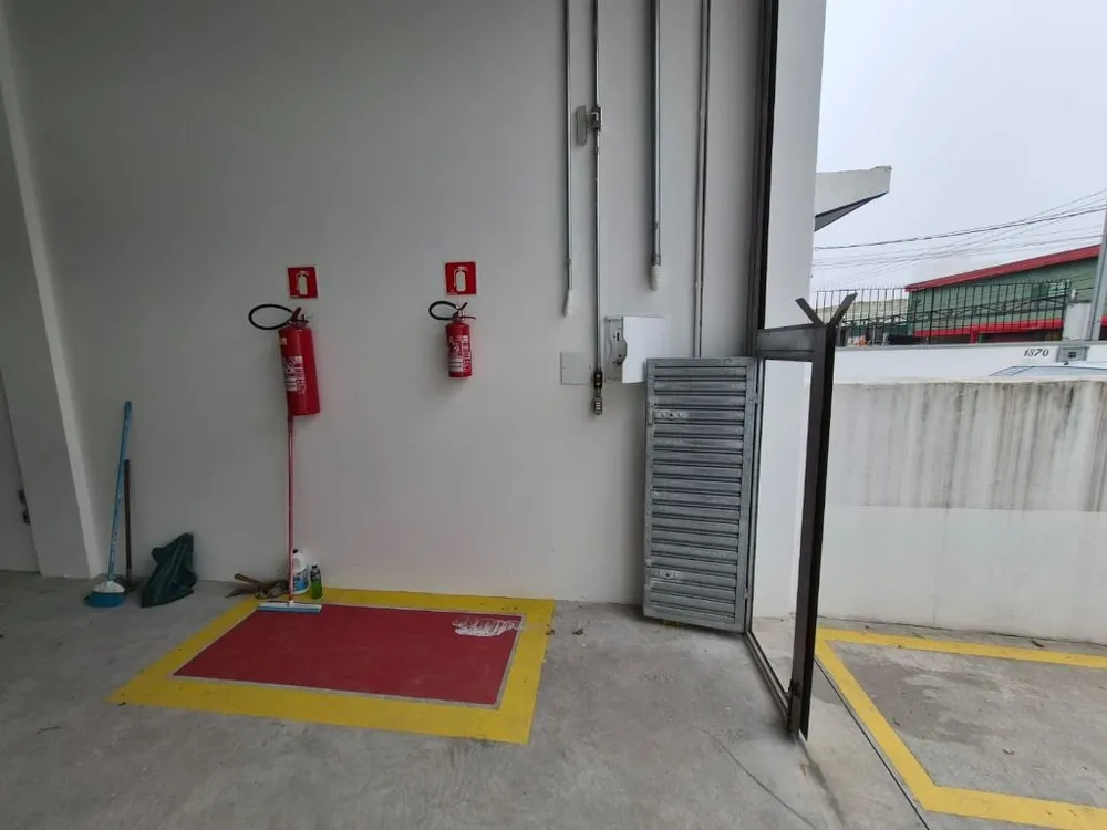 Depósito-Galpão, 163 m² - Foto 3