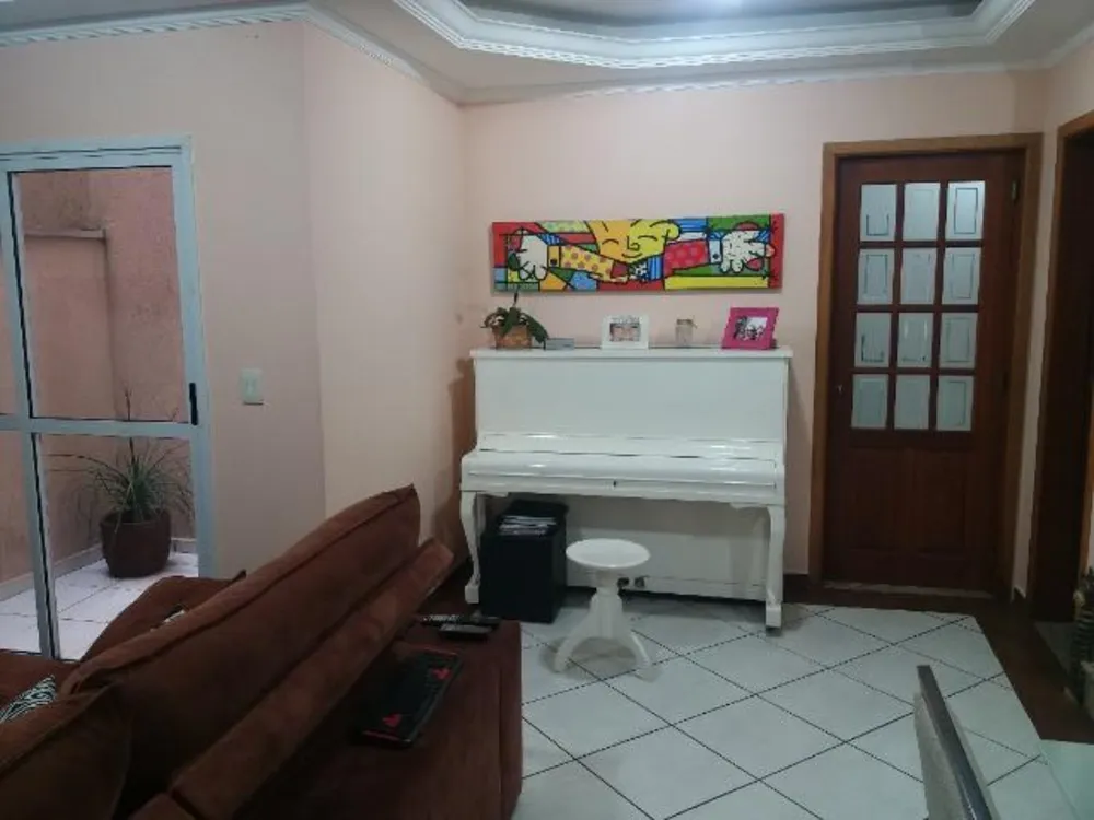Sobrado, 3 quartos, 235 m² - Foto 2