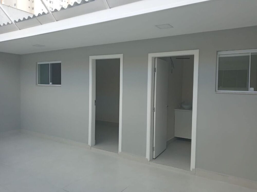 Sobrado à venda e aluguel com 1 quarto, 233m² - Foto 8