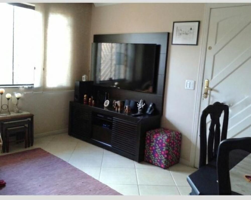 Sobrado à venda com 3 quartos, 239m² - Foto 2