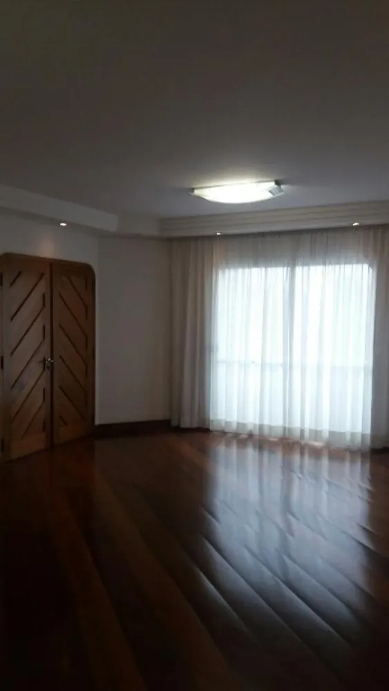 Apartamento, 3 quartos, 198 m² - Foto 2