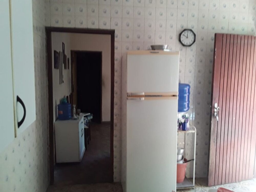 Casa à venda com 3 quartos, 80m² - Foto 3