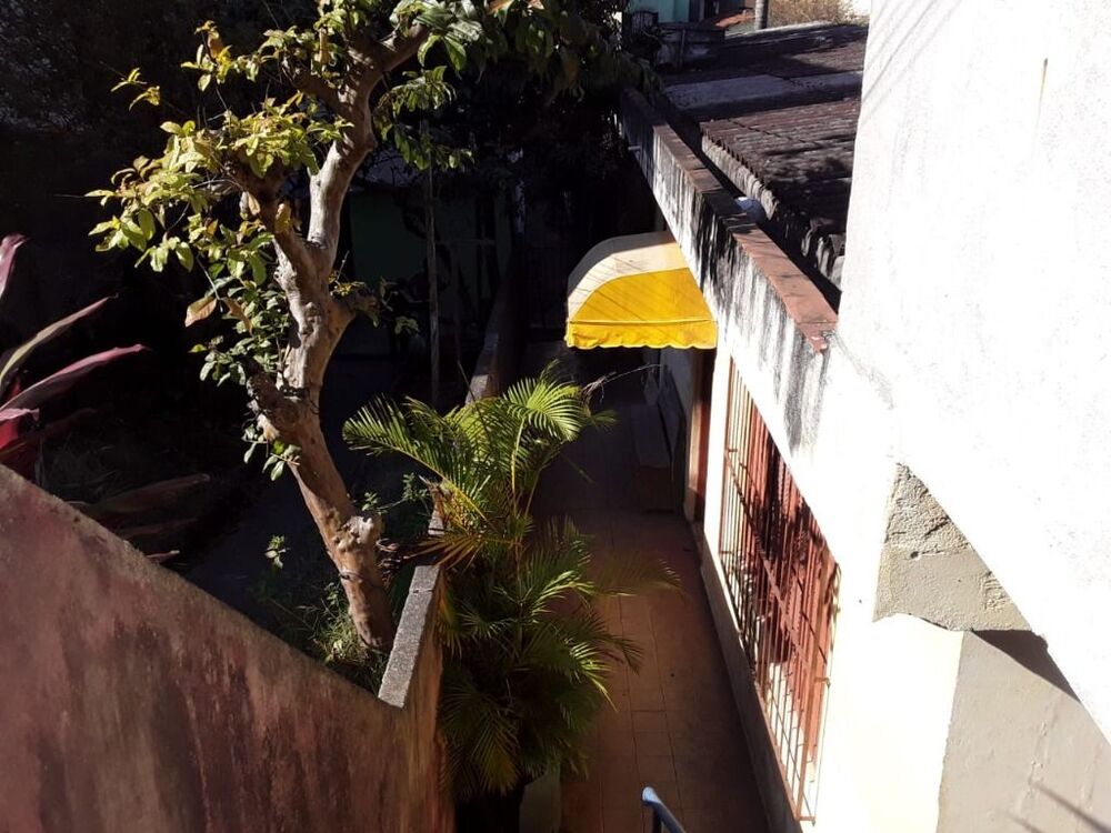 Casa à venda com 3 quartos, 80m² - Foto 2
