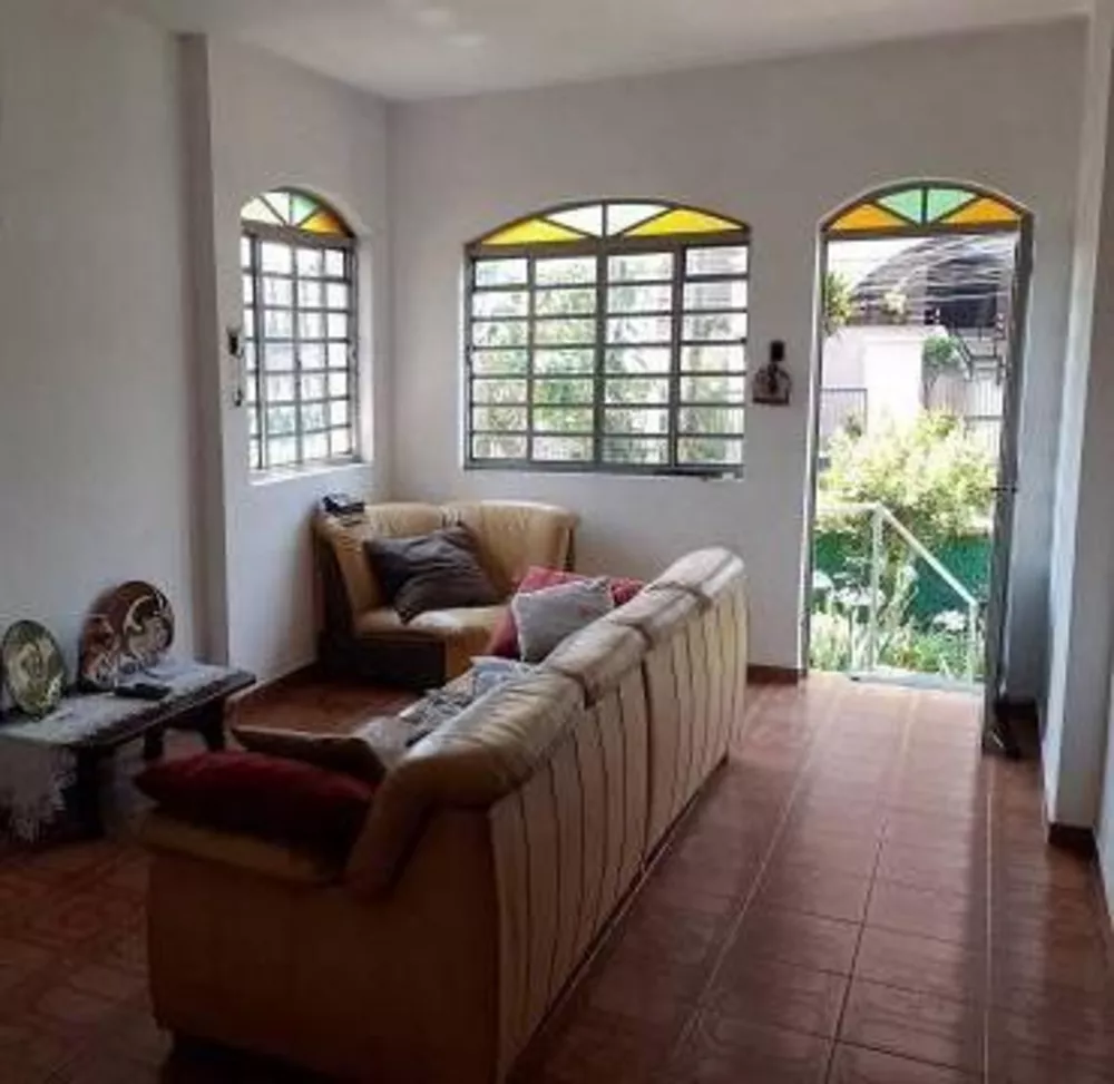 Sobrado à venda com 3 quartos, 380m² - Foto 4