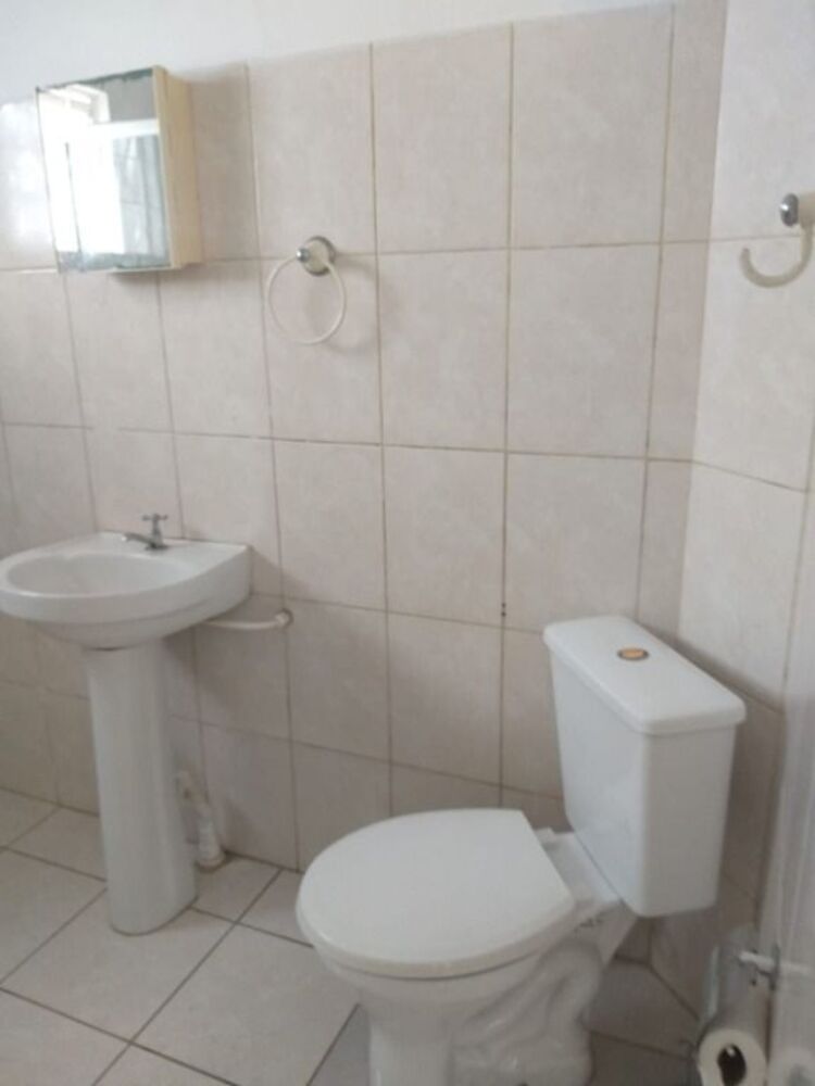 Casa para alugar com 2 quartos, 60m² - Foto 4