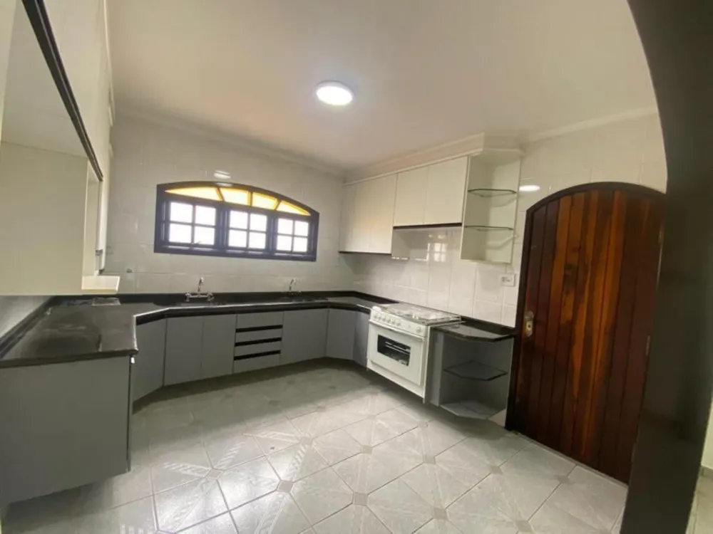 Sobrado, 3 quartos, 270 m² - Foto 10