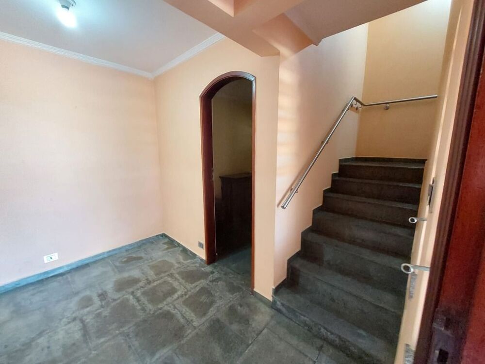 Sobrado, 3 quartos, 212 m² - Foto 2