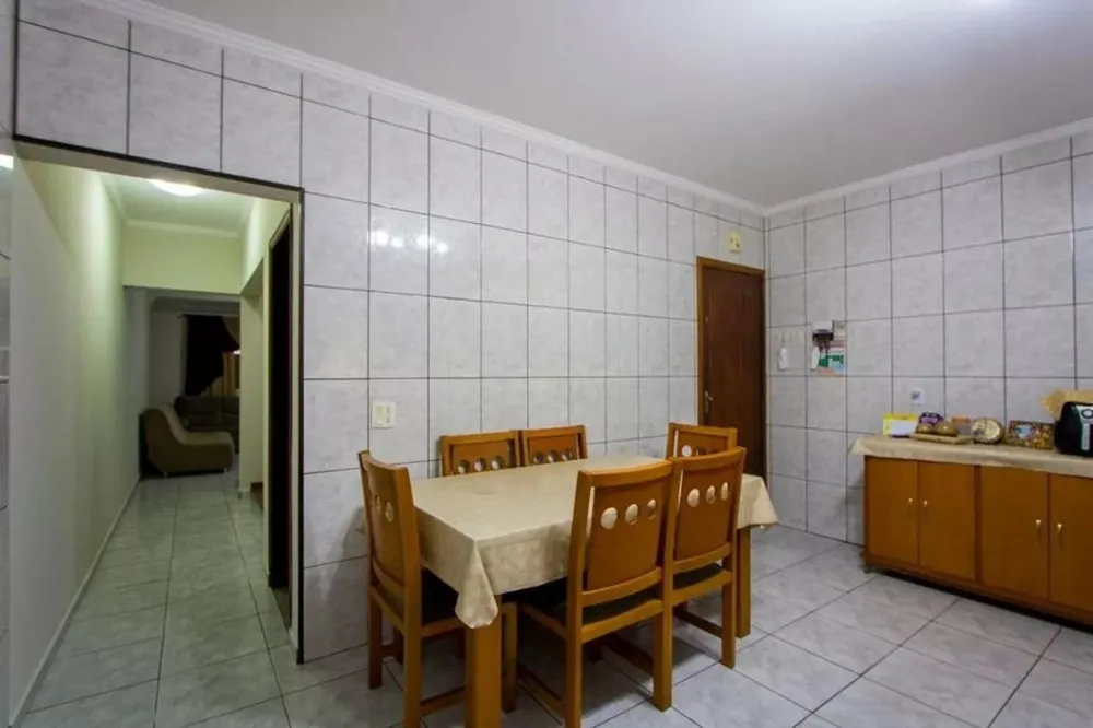 Sobrado, 3 quartos, 174 m² - Foto 2