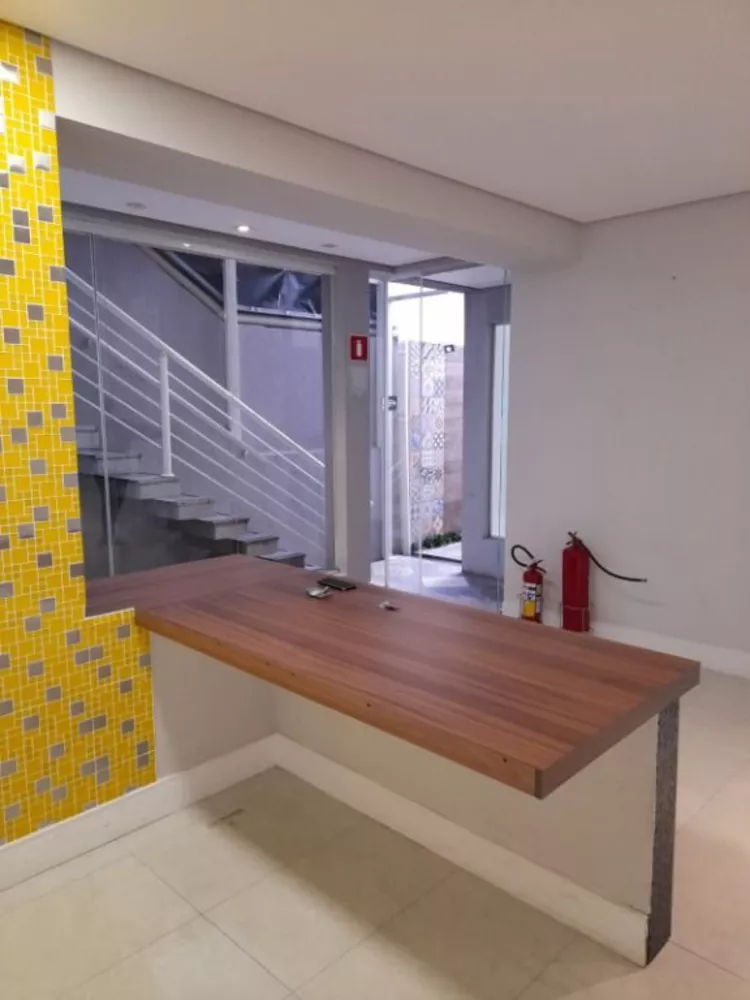 Sobrado, 5 quartos, 212 m² - Foto 3