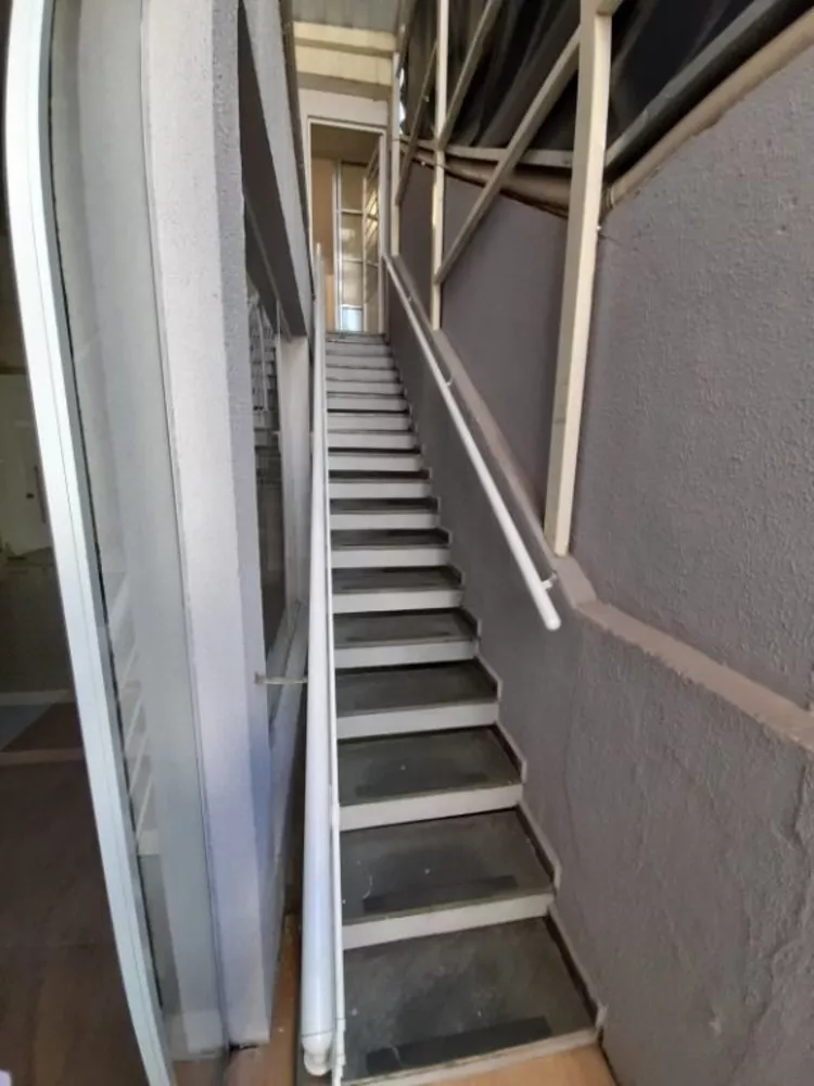 Sobrado, 5 quartos, 212 m² - Foto 2