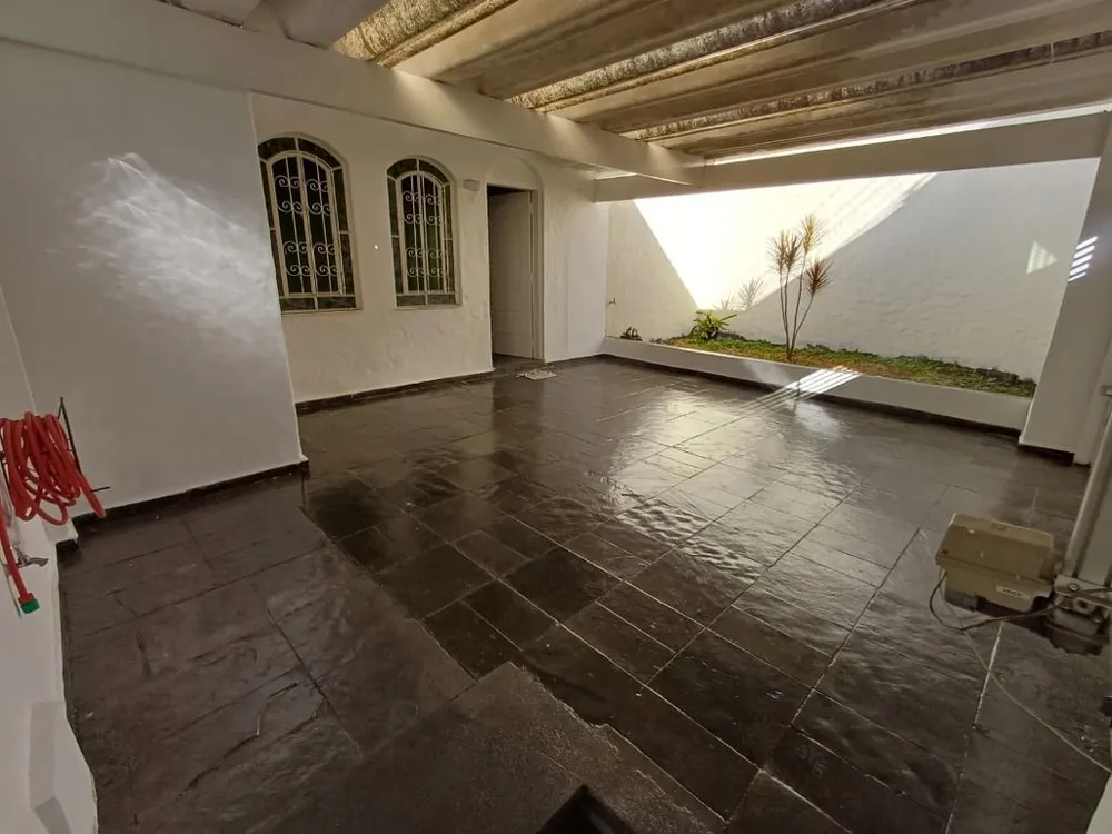 Sobrado, 3 quartos, 201 m² - Foto 1
