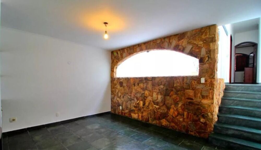 Sobrado à venda com 3 quartos, 206m² - Foto 2