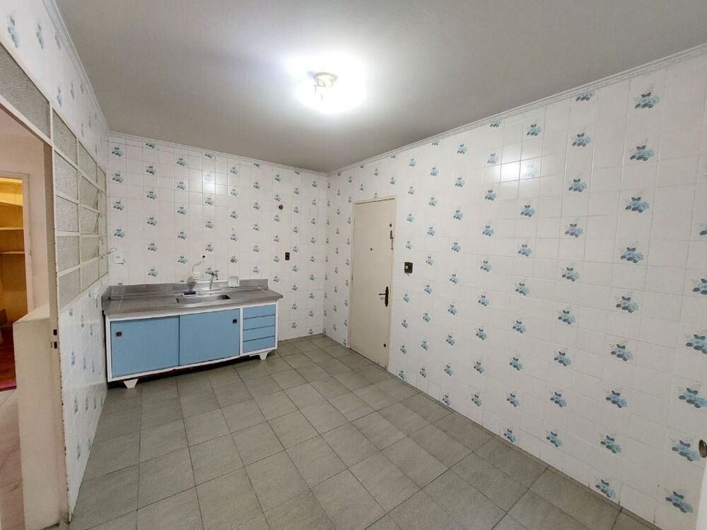 Apartamento à venda com 3 quartos, 143m² - Foto 8