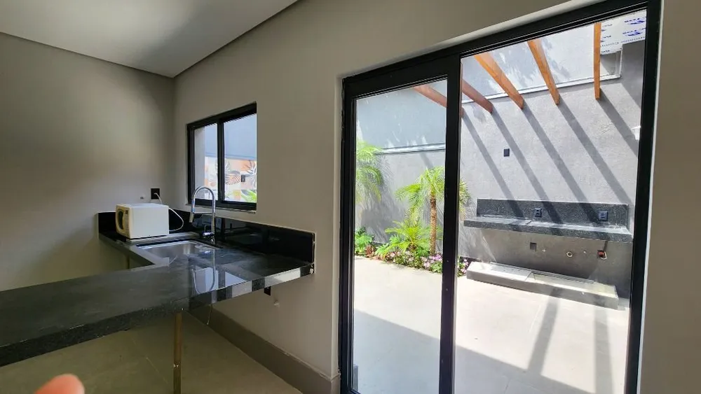 Sobrado, 4 quartos, 262 m² - Foto 2