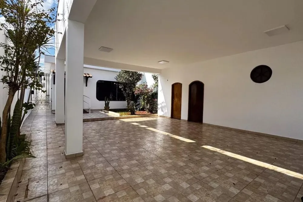 Casa, 5 quartos, 320 m² - Foto 10