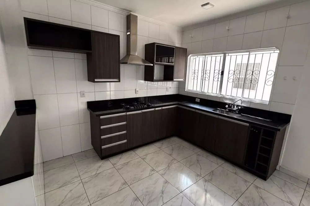 Casa, 5 quartos, 320 m² - Foto 3