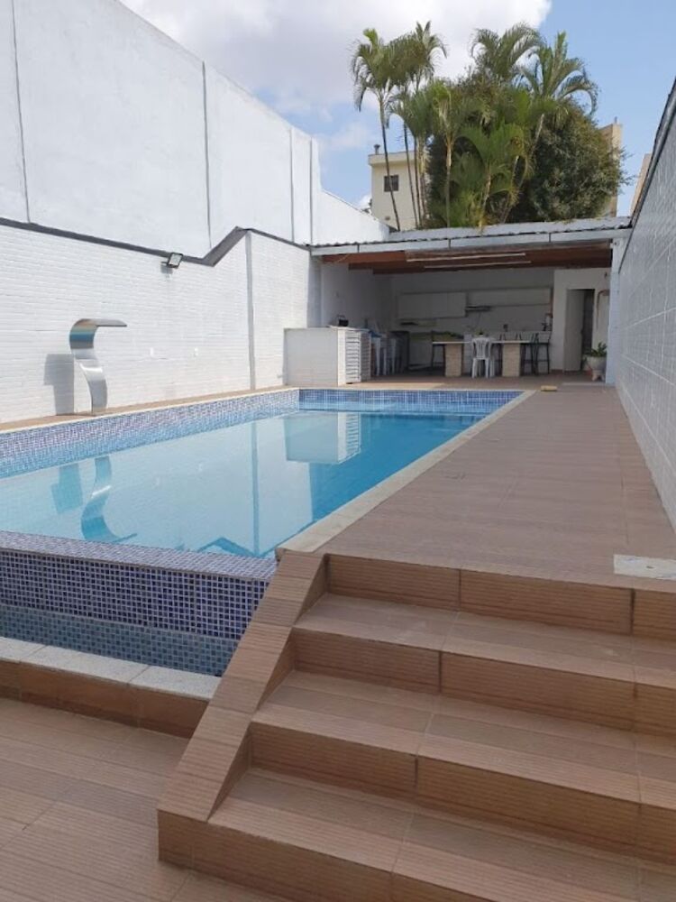 Sobrado, 3 quartos, 244 m² - Foto 1