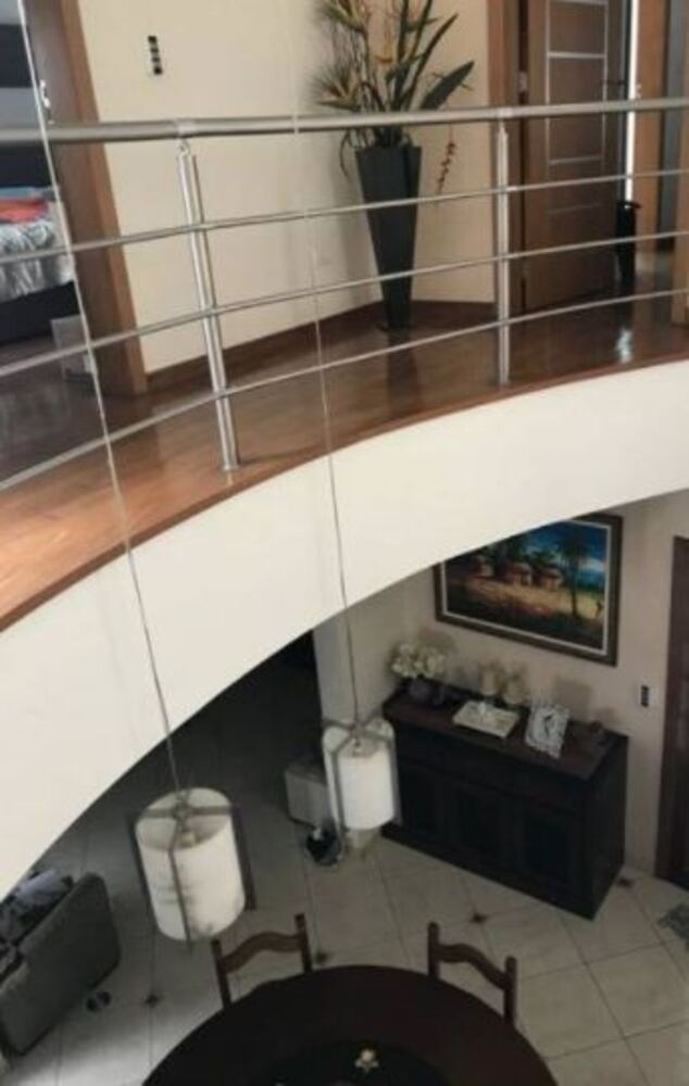 Sobrado à venda com 3 quartos, 286m² - Foto 4